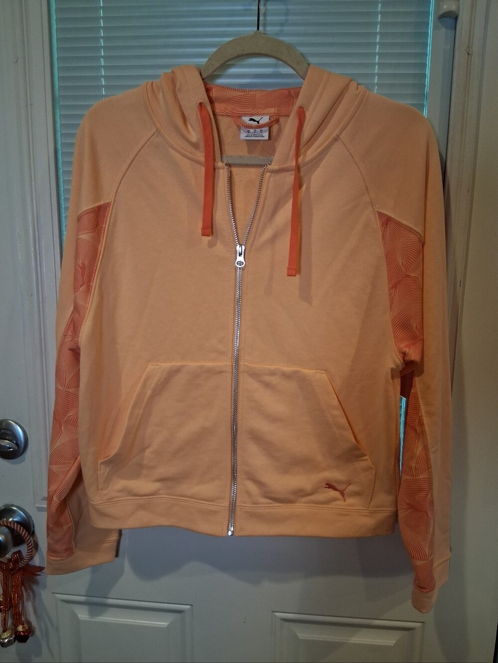 sku45 Puma Women's Peach Zip Bomber Hoodie Jacket